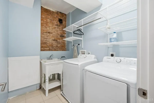 3763135218cde039a2ff1f98c33cef95-uncropped_scaled_within_1536_1152