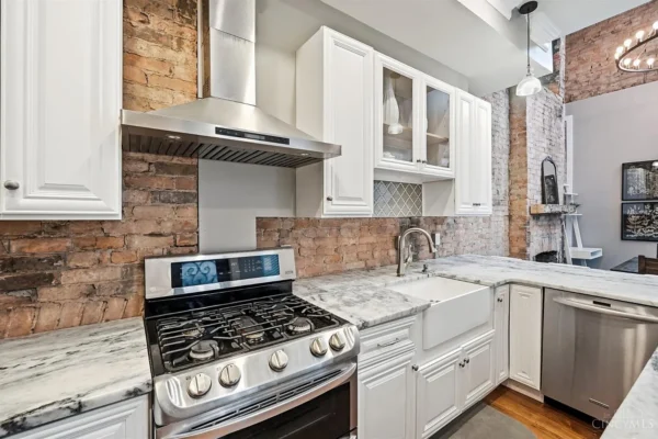 e21681b928e1a9ca902b68b592af93df-uncropped_scaled_within_1536_1152